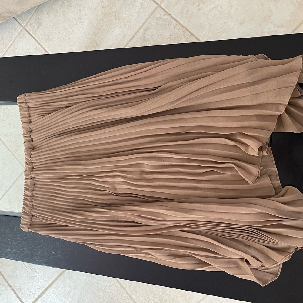 Pleated Tan Skirt